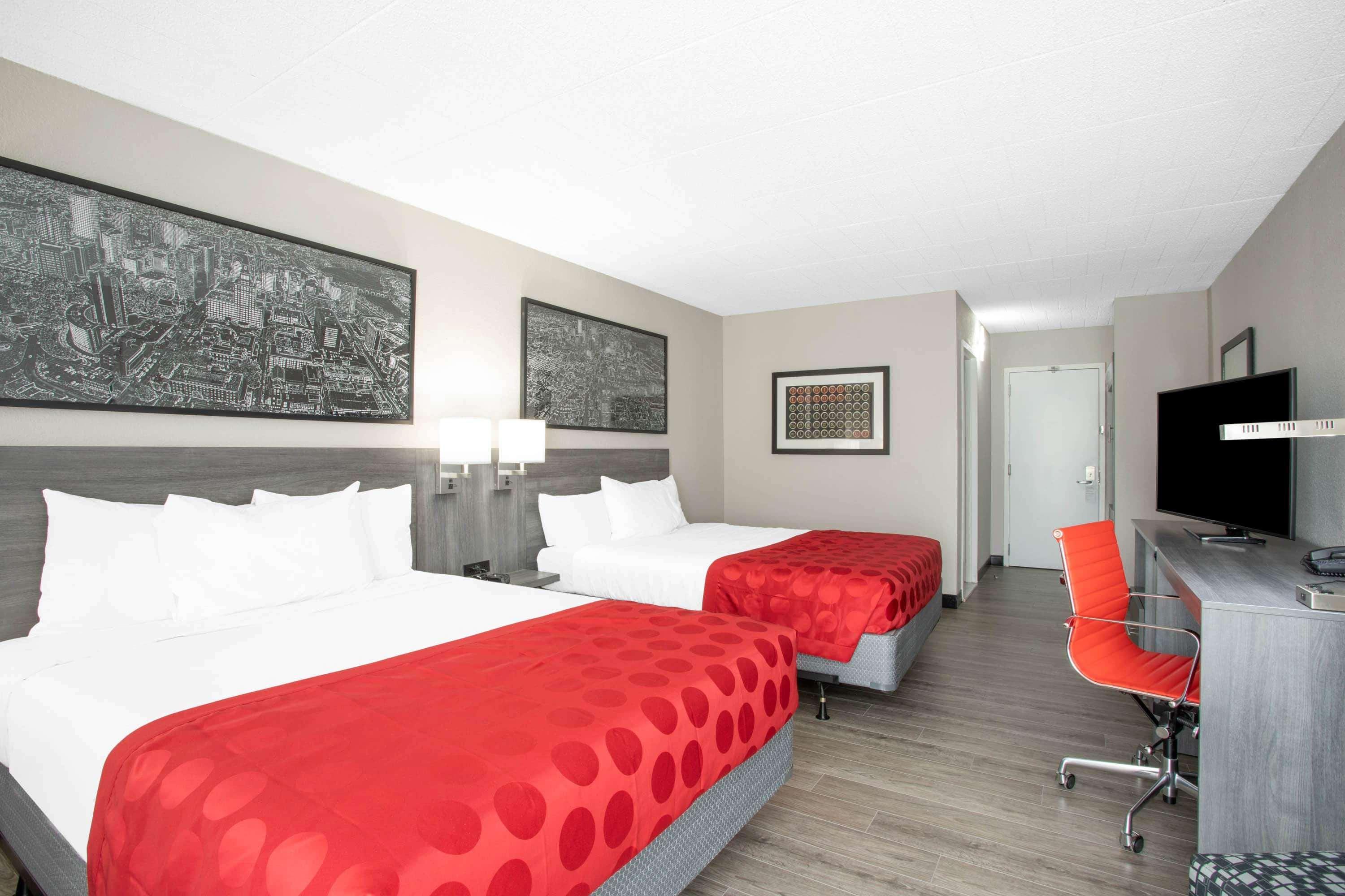 Готель Ramada By Wyndham Tucson Airport Drexel Heights Екстер'єр фото