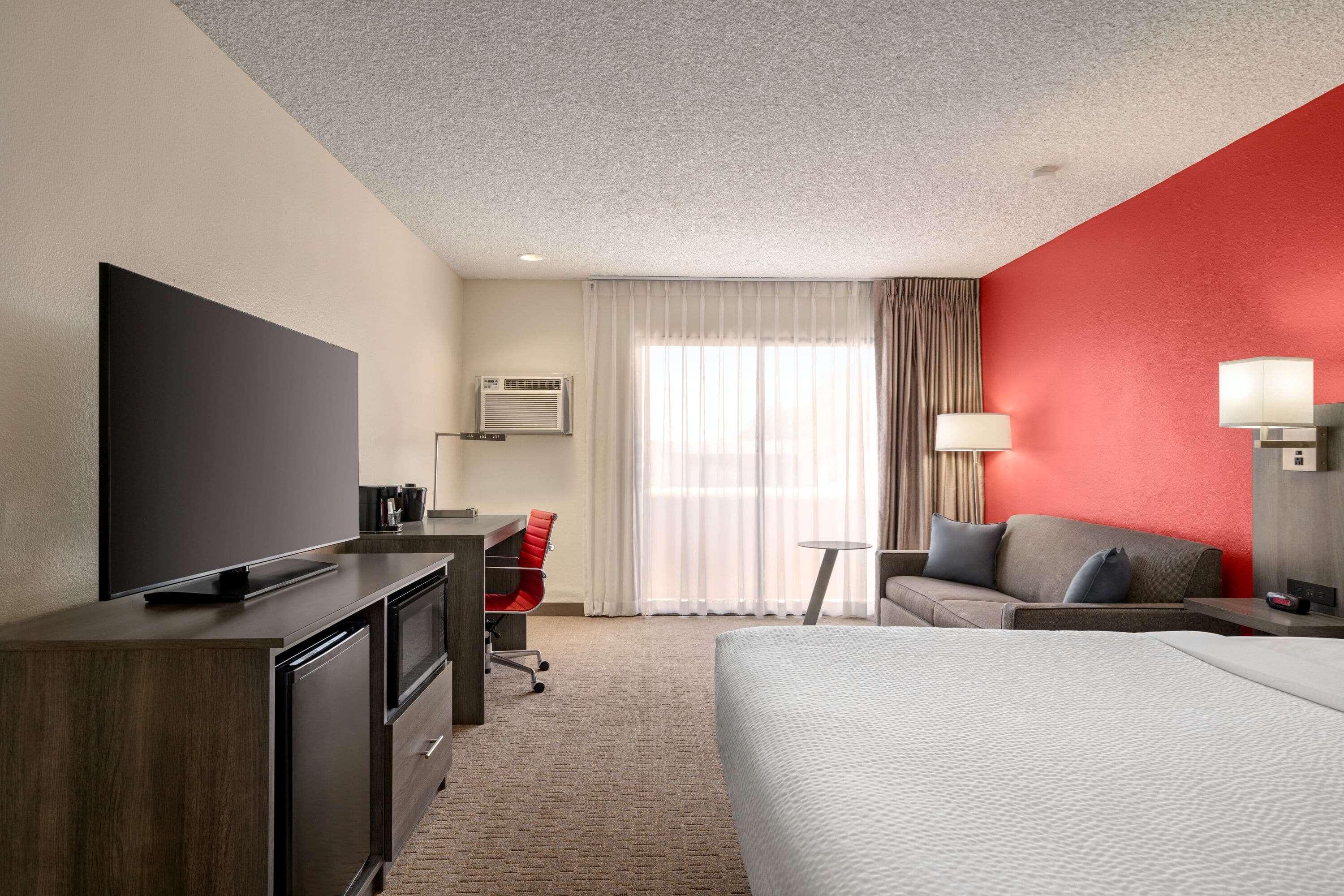 Готель Ramada By Wyndham Tucson Airport Drexel Heights Екстер'єр фото