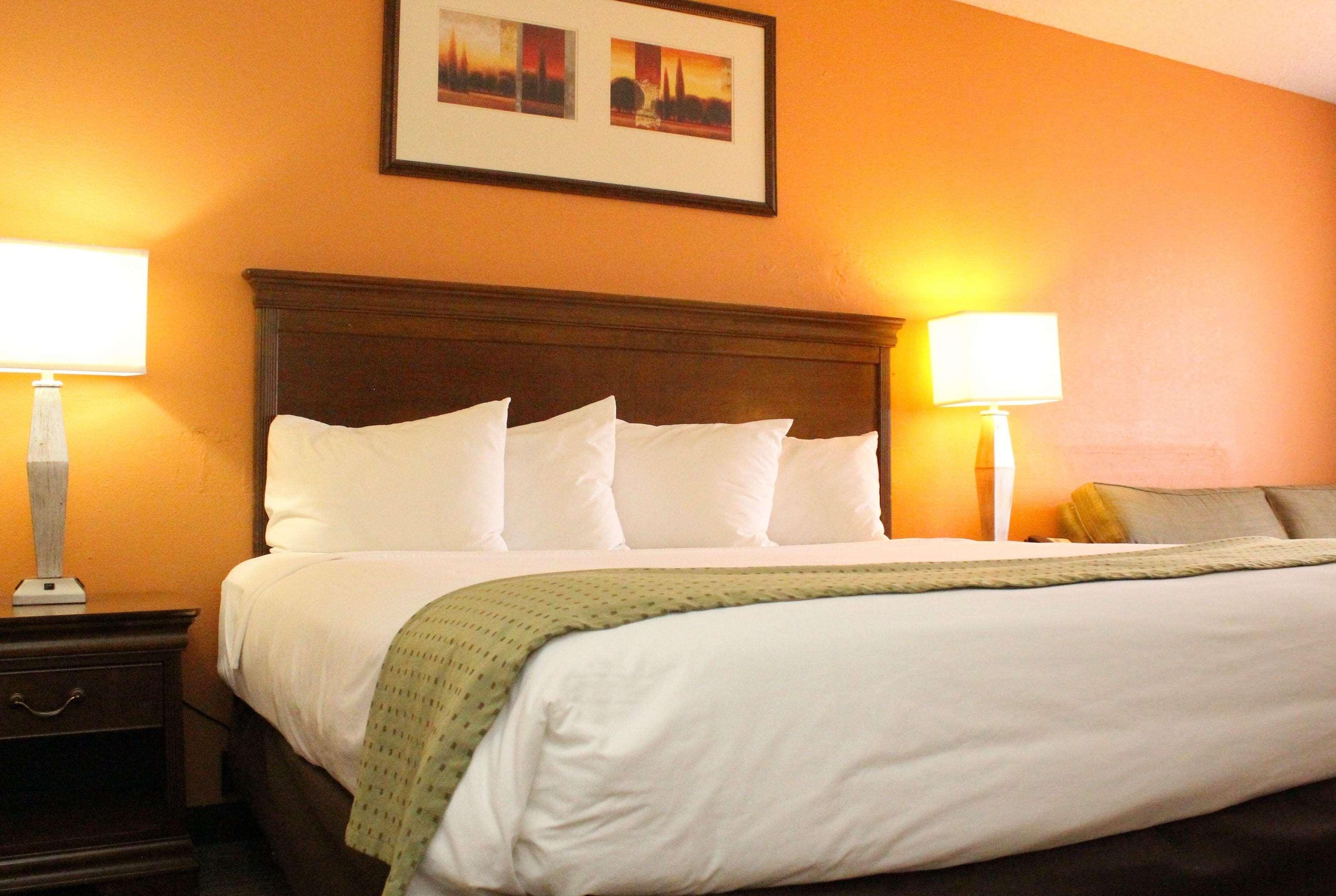 Готель Ramada By Wyndham Tucson Airport Drexel Heights Екстер'єр фото
