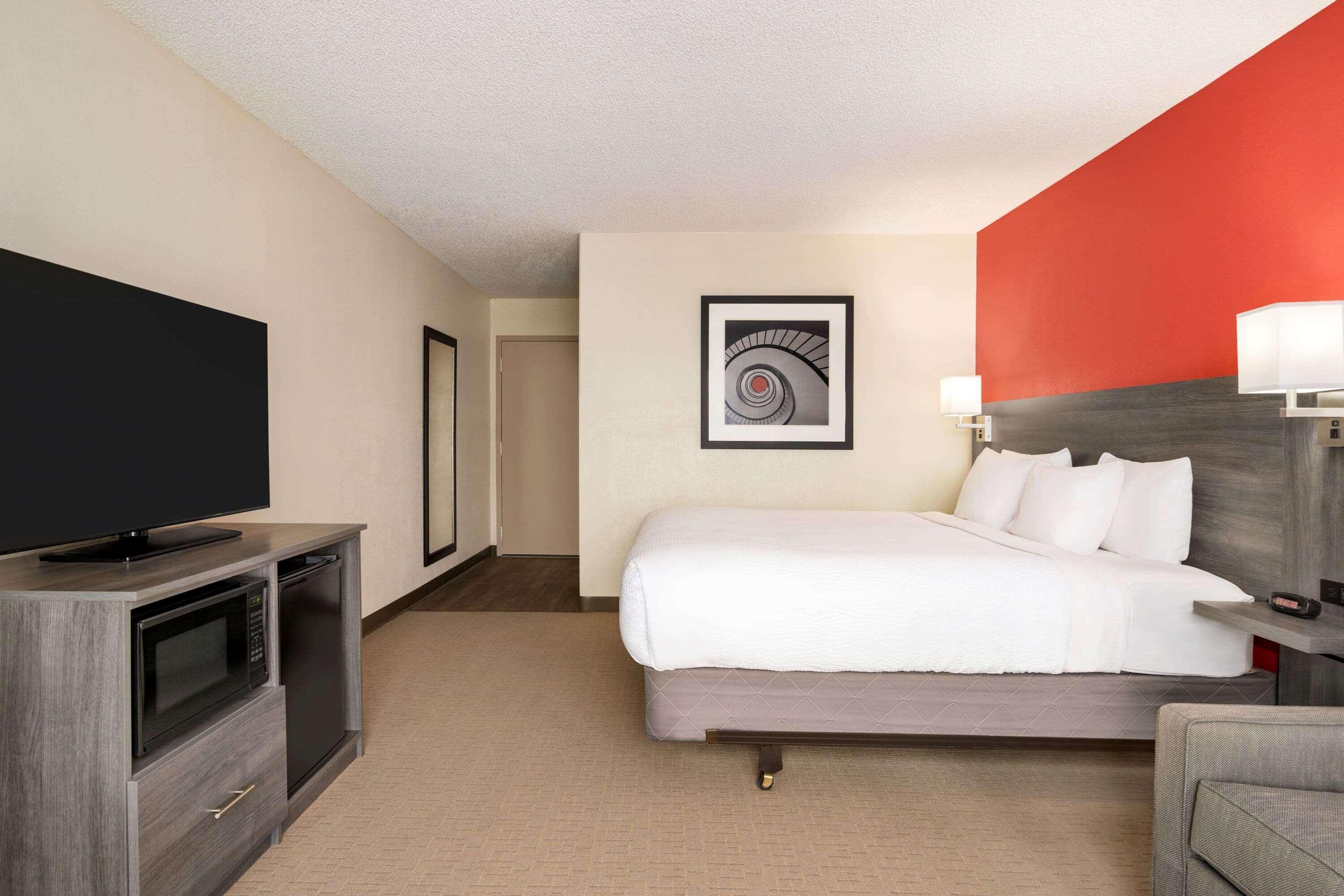 Готель Ramada By Wyndham Tucson Airport Drexel Heights Екстер'єр фото